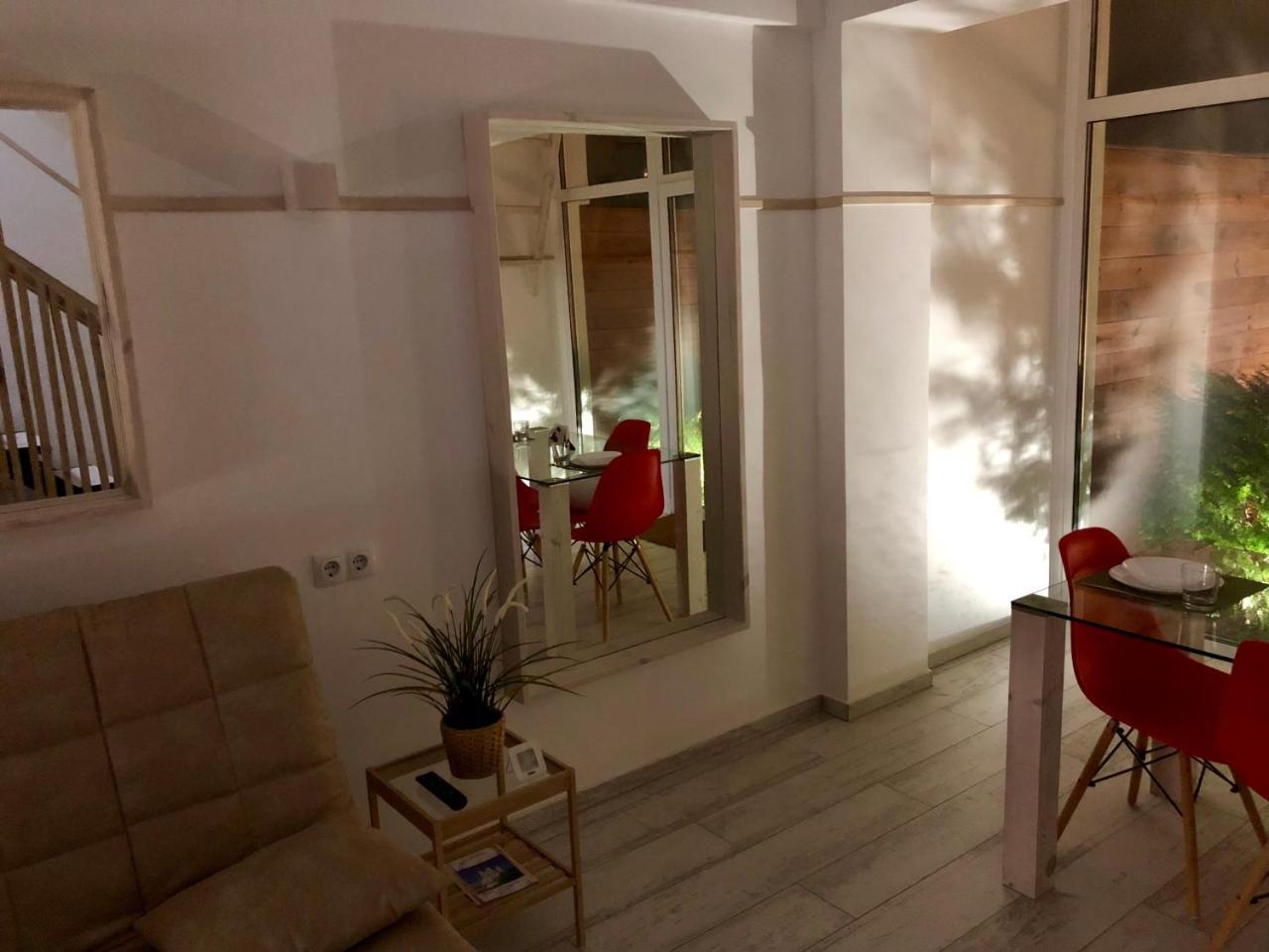 2-Level Apartments With Terrace In The Center Of ヴィーツェプスク エクステリア 写真